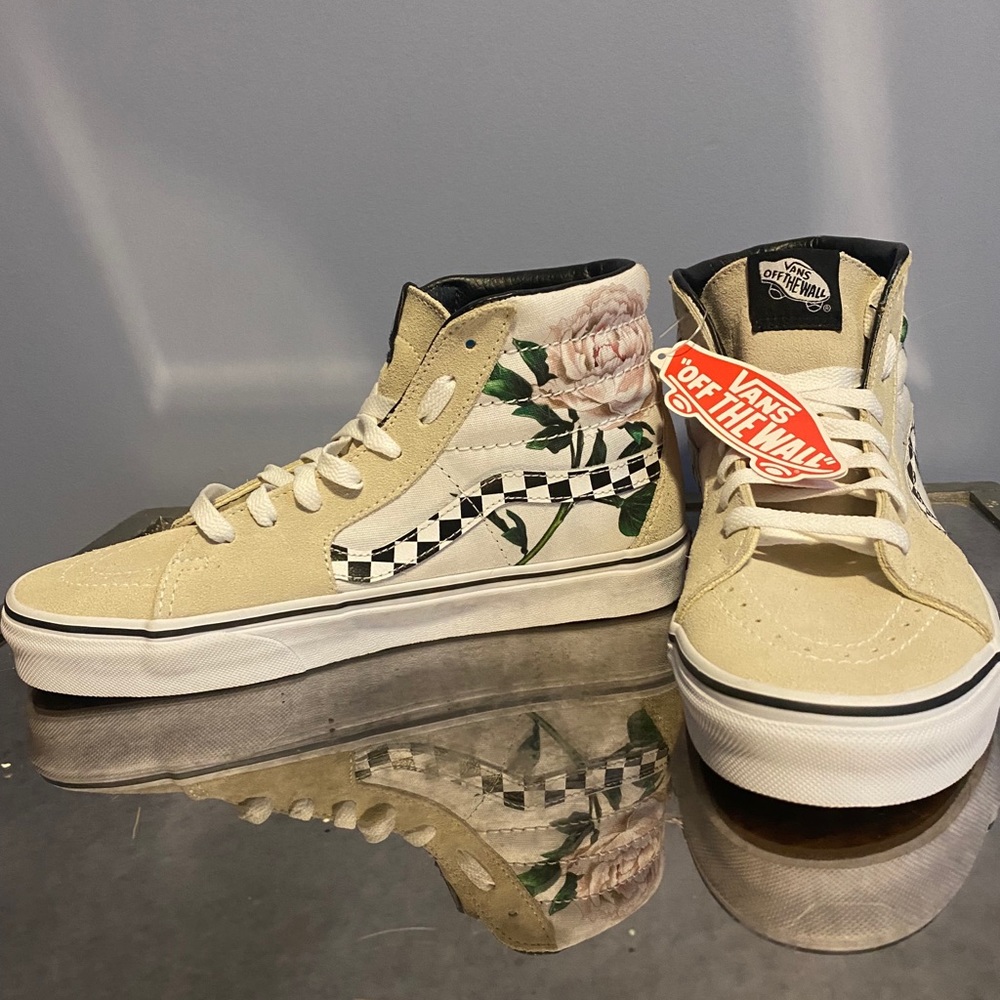 NWT Vans High Tops